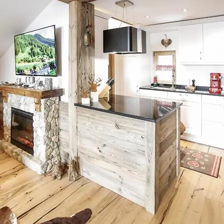 Alpenglueck In Reit im Winkl